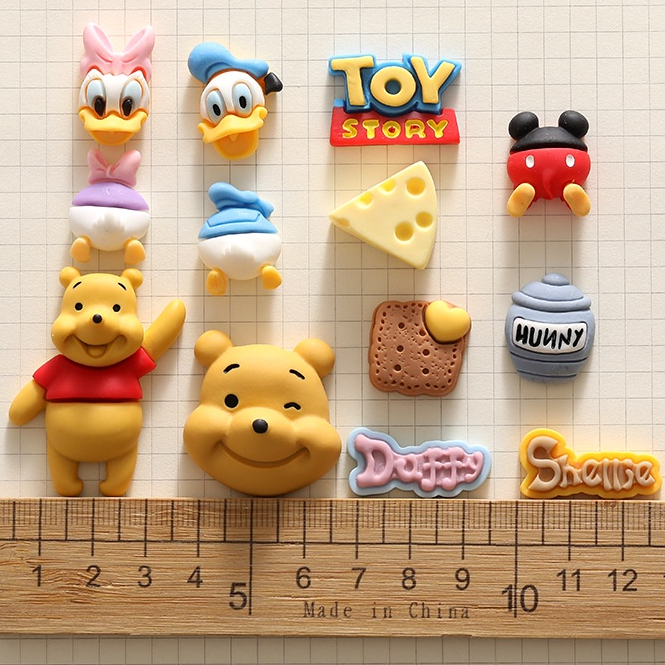 13pcs การ์ตูน Winnie Bear Donald Duck Series สําหรับรองเท้าสําหรับผู้หญิงสาวรองเท้าเครื่องประดับ Diy รองเท้า Accessorie