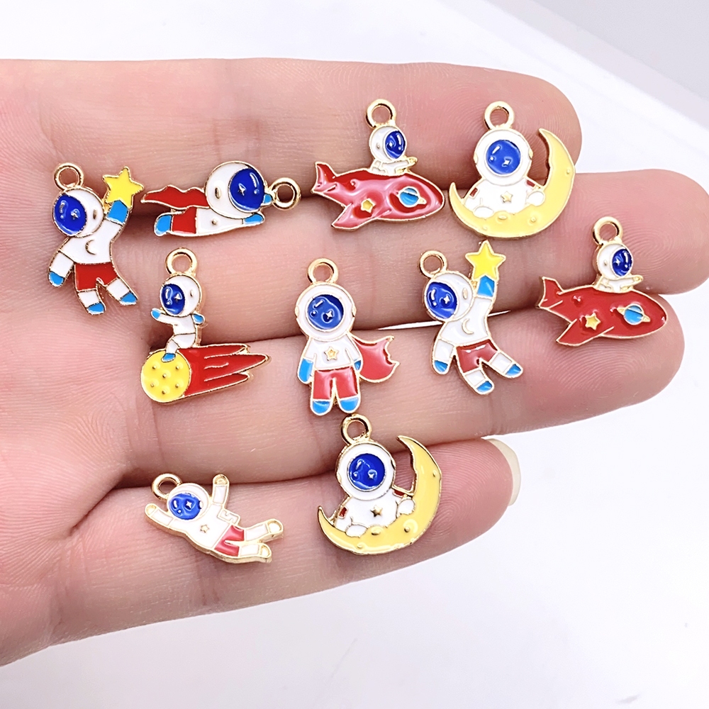 จี้สร้อยคอ สร้อยข้อมือ รูปจรวด ดวงจันทร์ นักบินอวกาศ น่ารัก สีสันสดใส DIY 10 ชิ้น