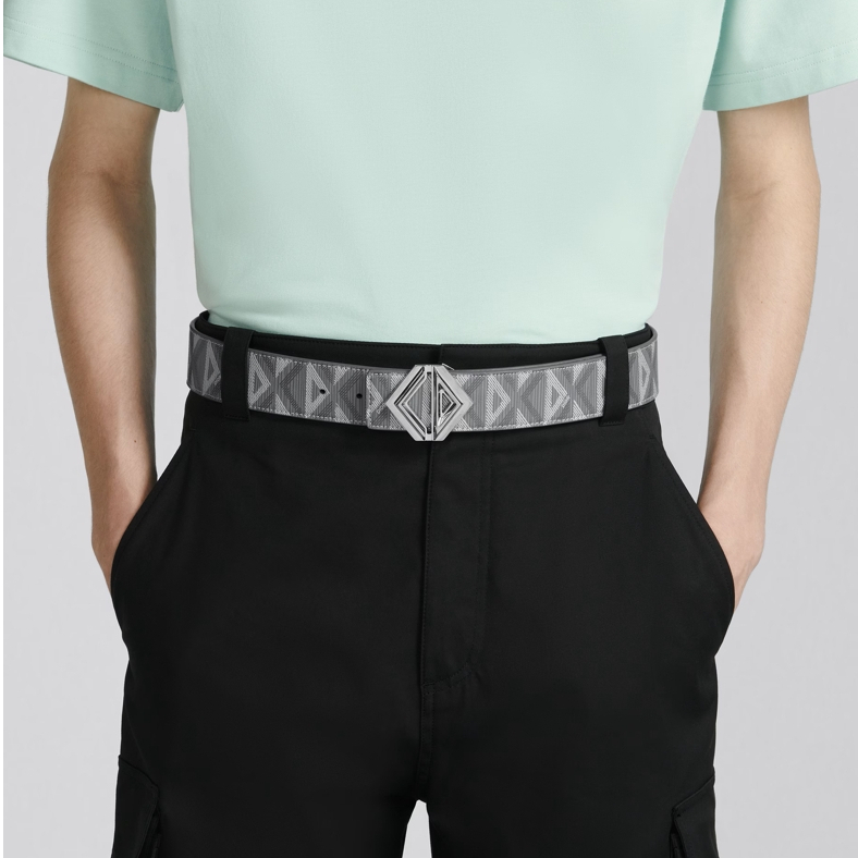 Cd4.0 ซม. แบรนด์อินเทรนด์ แฟชั่น เข็มขัดหนัง อเนกประสงค์ + กล่อง ของแท้