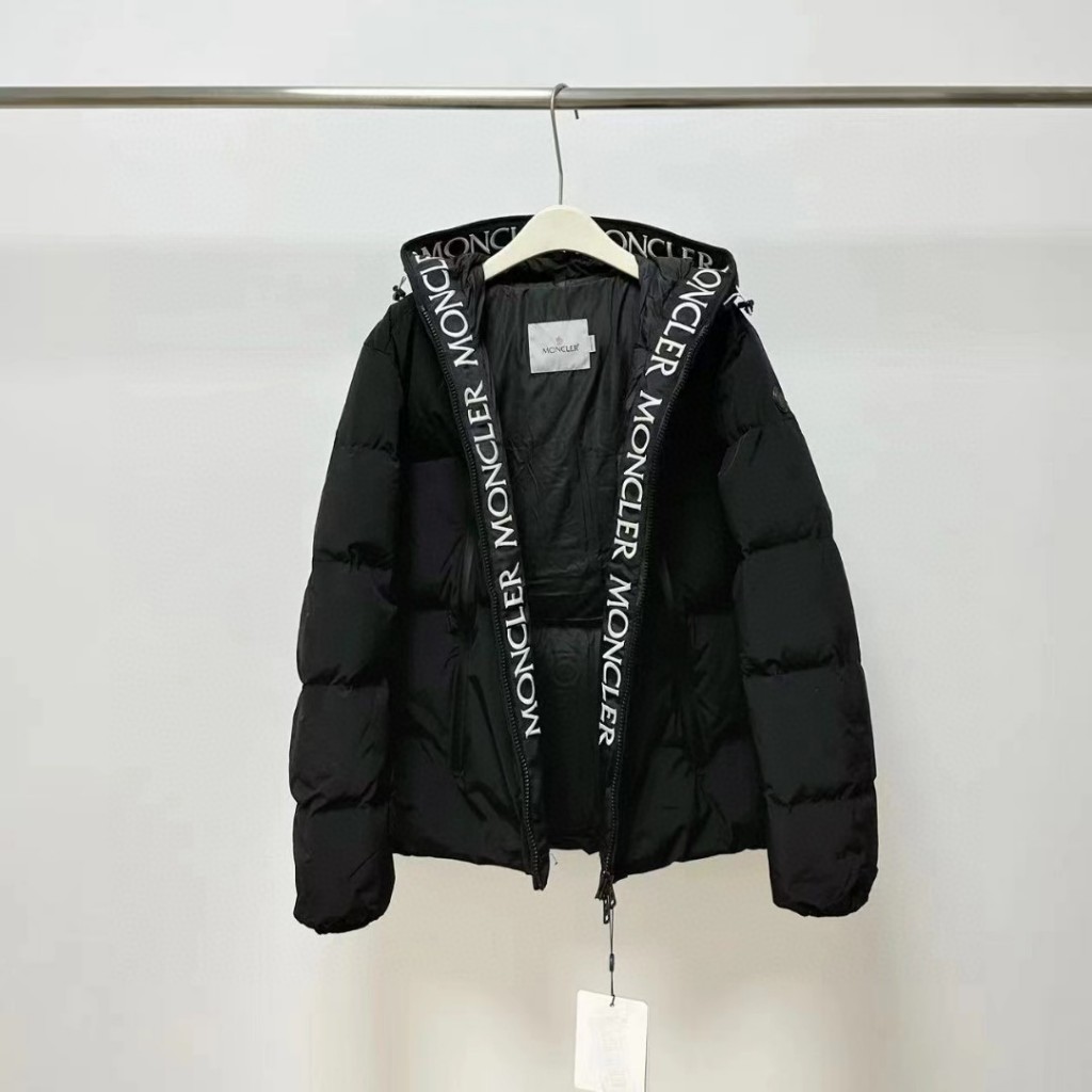 Mon * CL Feather Emperor Hooded สามมิติปักตัวอักษรลงเสื้อแจ็คเก็ตผู้ชายผู้หญิง Contrast สไตล์