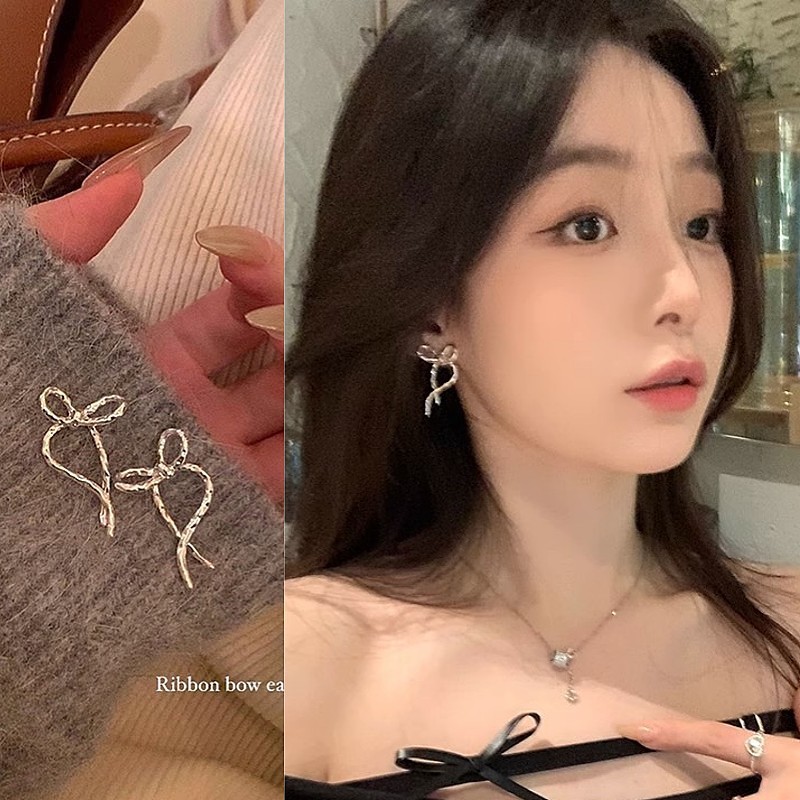 ต่างหูโบว์ ประดับพู่ สีเงิน สไตล์เกาหลี เหมาะกับของขวัญนักเรียน สําหรับผู้หญิง