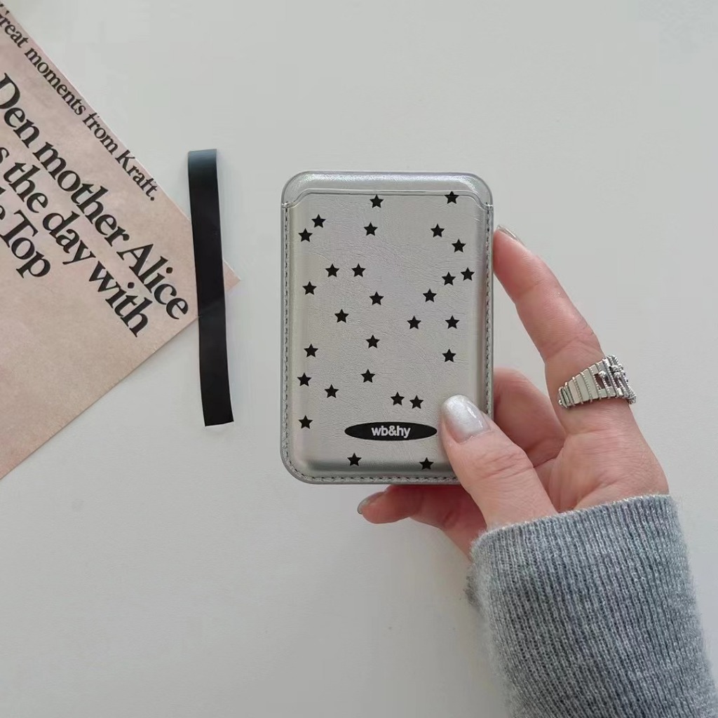 เคสโทรศัพท์มือถือ แบบแม่เหล็ก ลายดาวห้าแฉก สีดํา สําหรับ iPhone15pro 15promax 14 14promax 14pro