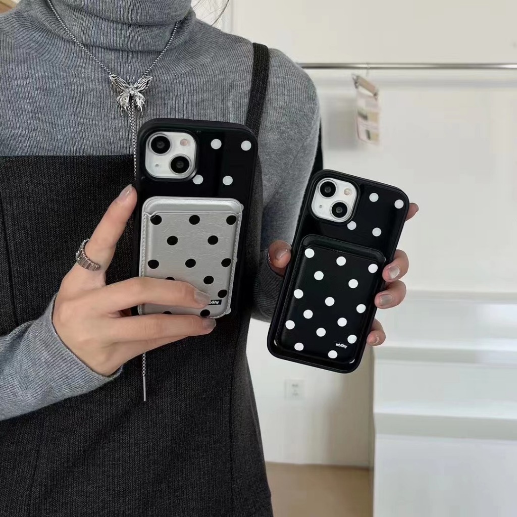 เคสโทรศัพท์มือถือ แบบแม่เหล็ก ทรงกลม สีดํา และสีขาว สําหรับ iPhone15pro 15promax 14 14promax 14pro