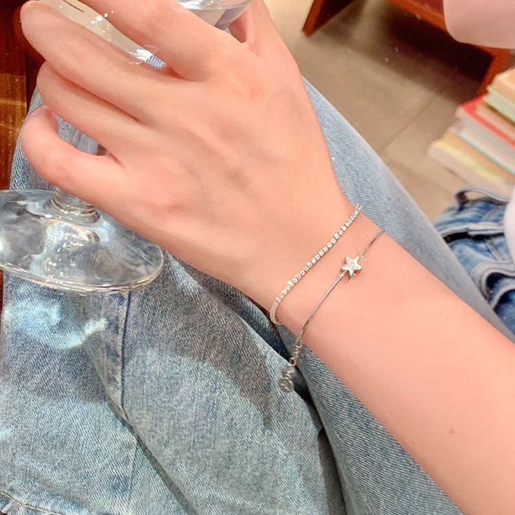 สร้อยข้อมือ ประดับเพชร รูปดาวคู่ สีเงิน คุณภาพดี ให้เป็นของขวัญได้ สําหรับเพื่อน