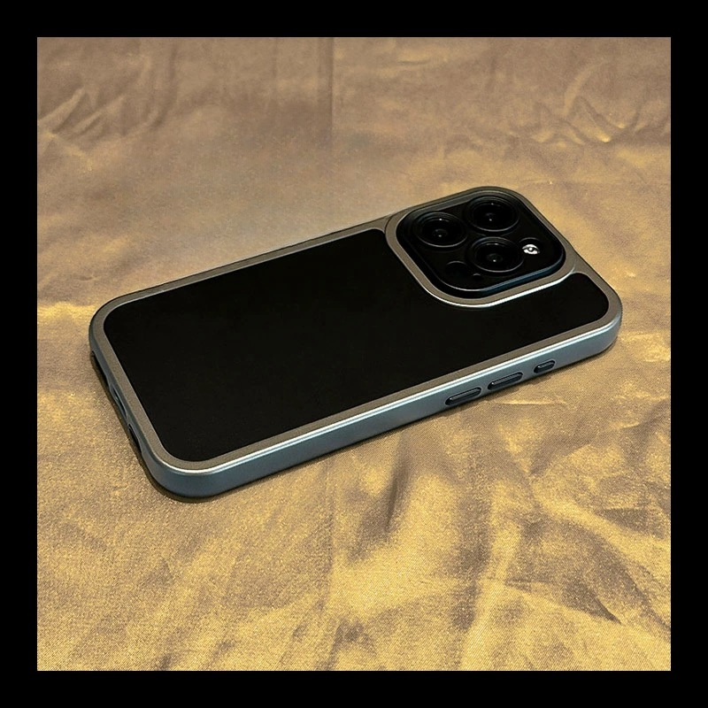 【2 in 1 TPU+PC/Black 】เคส compatible for iPhone 11 12 13 14 15 pro max case