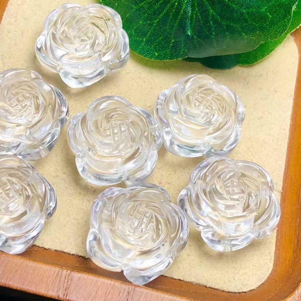 ดอกไม้ดอกโบตั๋นคริสตัลสีขาวธรรมชาติประมาณ 21 มม. เครื่องประดับน่ารัก diy Lucky อุปกรณ์เสริม Simple All-Match ของขวัญ
