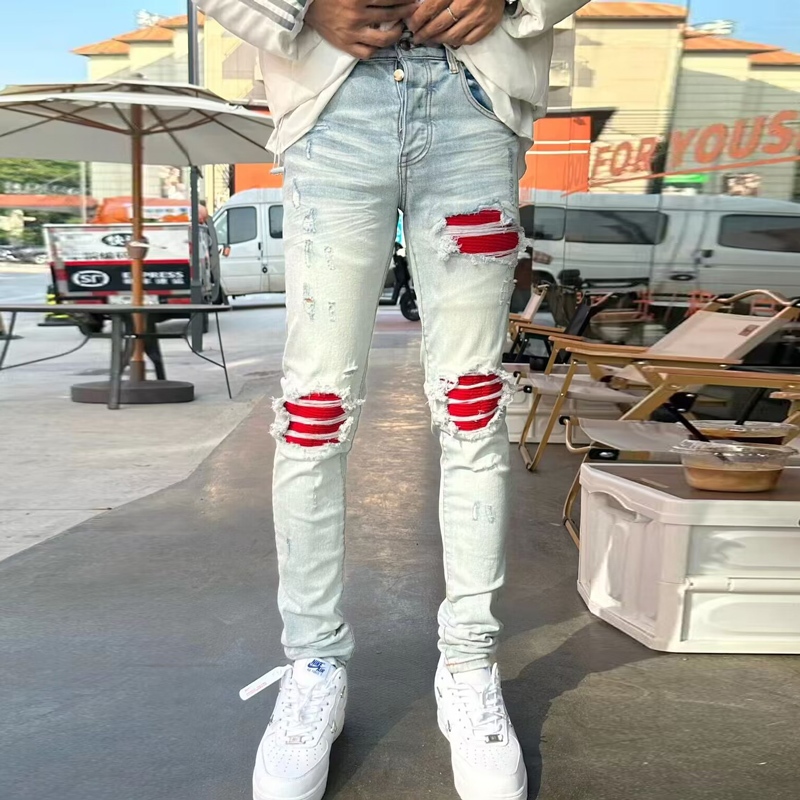 Amiri High Street Fashion Man Jeans การออกแบบปุ่มประกบสีแดงคุณภาพสูงของผู้ชาย Street Fashion Jeans