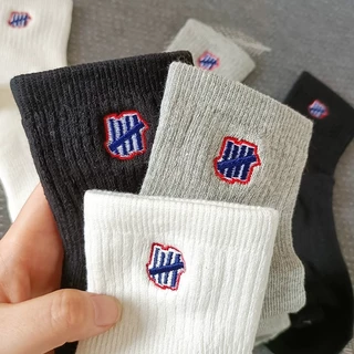 shopee preferred plus💥พร้อมส่ง💥UNDEFEATED แท้ 100% ถุงเท้ากีฬาแบบหนา (พื้นผ้าเช็ดตัว) ปักลายสตรีทแฟชั่น ใส่สบายไม่เลื่อน