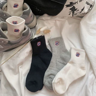 shopee preferred plus💥พร้อมส่ง💥UNDEFEATED แท้ 100% ถุงเท้ากีฬาแบบหนา (พื้นผ้าเช็ดตัว) ปักลายสตรีทแฟชั่น ใส่สบายไม่เลื่อน