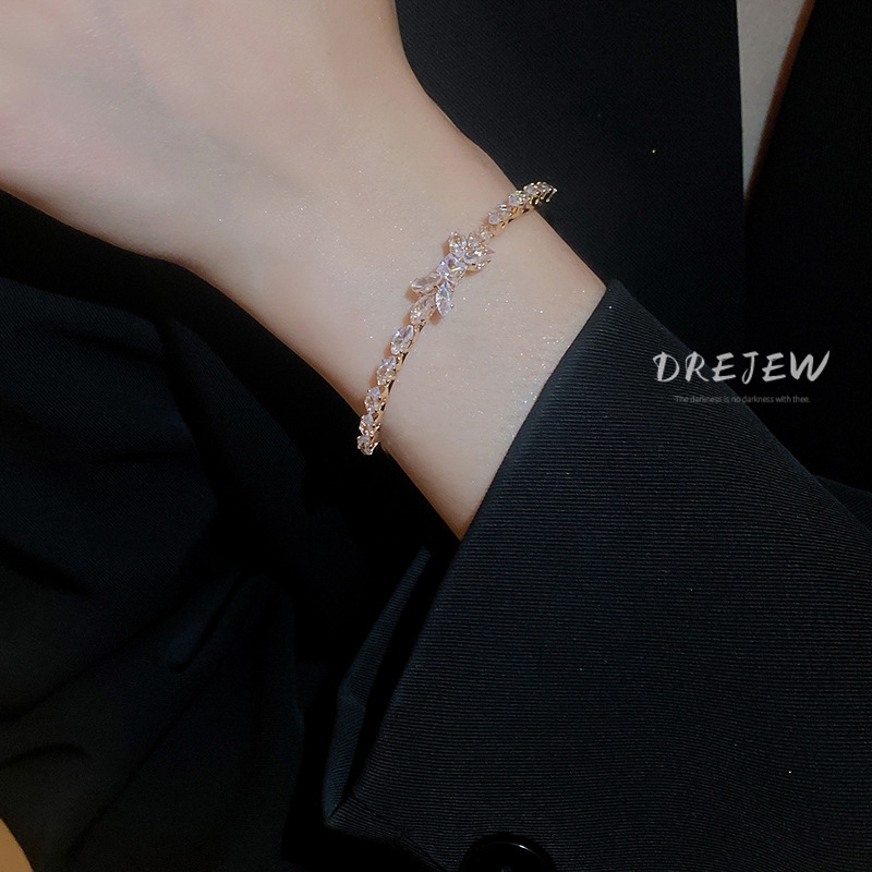 DREJEW สร้อยข้อมือแฟชั่น ประดับโบว์เพทาย หรูหรา กันแพ้ สไตล์เกาหลี