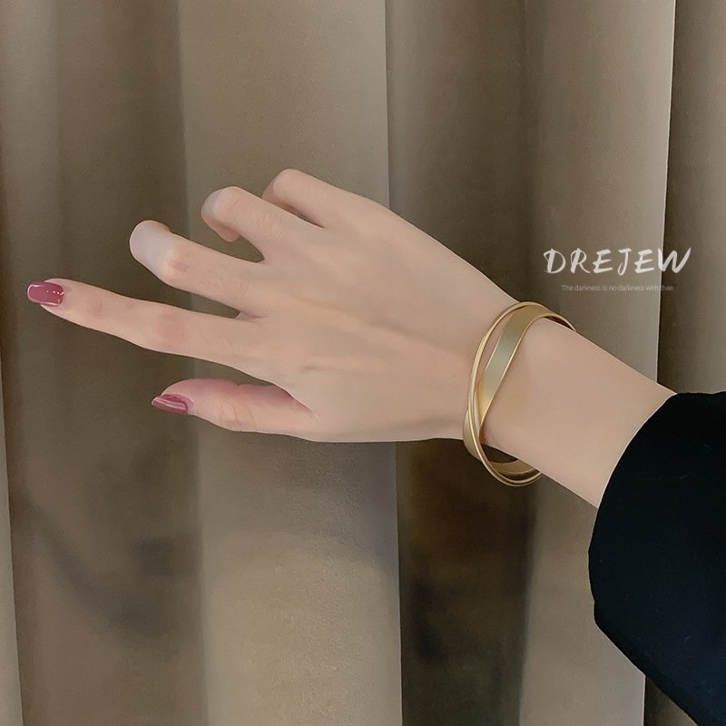 DREJEW สร้อยข้อมือ เนื้อแมตต์ สีทอง เปิดเปิด สไตล์เกาหลี ย้อนยุค บุคลิกภาพ หลากหลาย แฟชั่น เครื่องประดับมือ แพ้ง่าย