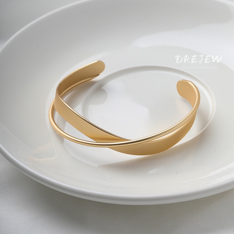 DREJEW สร้อยข้อมือ เนื้อแมตต์ สีทอง เปิดเปิด สไตล์เกาหลี ย้อนยุค บุคลิกภาพ หลากหลาย แฟชั่น เครื่องประดับมือ แพ้ง่าย