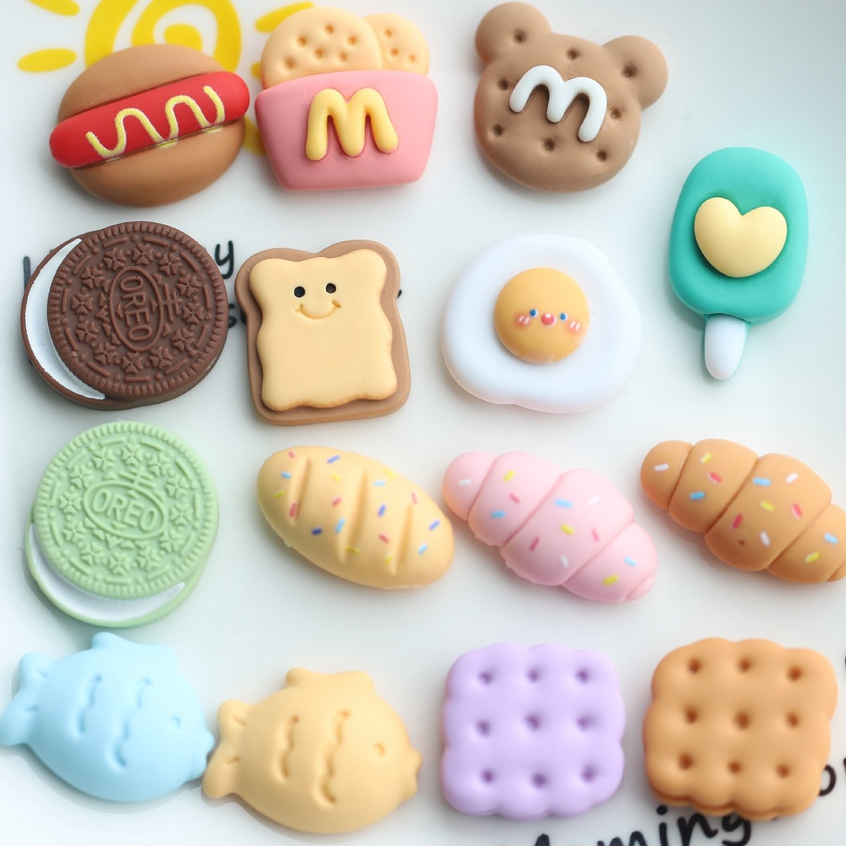 แผ่นกาวเรซิ่น รูปขนมปัง บิสกิต ไข่เจียวน่ารัก diy สําหรับทําเครื่องประดับ แก้วน้ํา รถยนต์