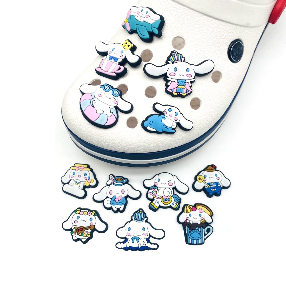 Jibbitz น่ารัก 1 ชิ้น การ์ตูน sanrio melody Kuromi Crocs เสน่ห์รองเท้า Pin อุปกรณ์เสริมตกแต่งรองเท้าแตะหัวเข็มขัดเด็กสาวของขวัญ