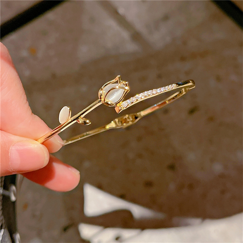 เครื่องประดับ สร้อยข้อมือ กําไลข้อมือ ชุบทอง 14k จี้ดอกทิวลิป โอปอล เพทาย แฟชั่นสําหรับผู้หญิง