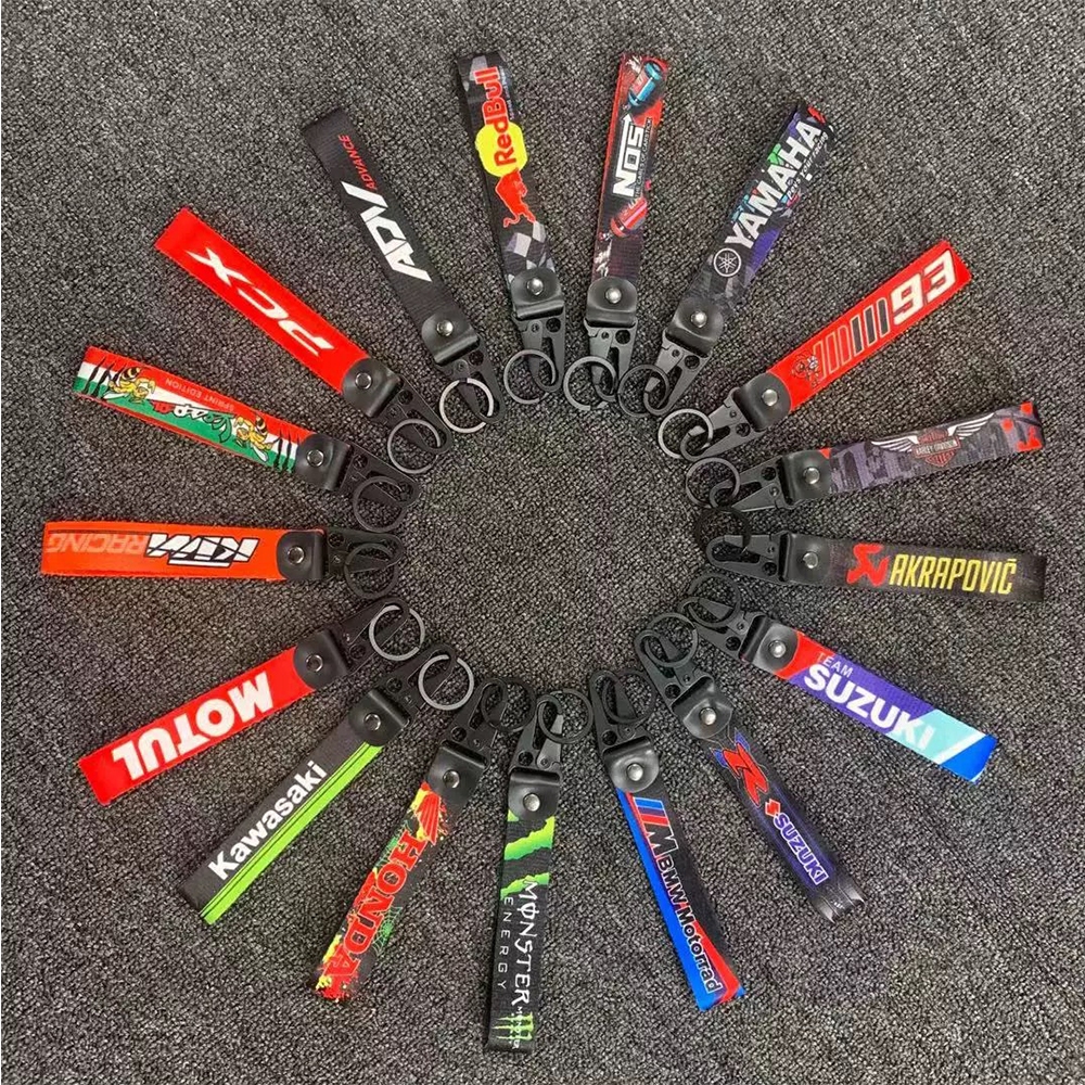 พวงกุญแจ พิมพ์ลายดิจิตอล แบบสองด้าน สําหรับรถจักรยานยนต์