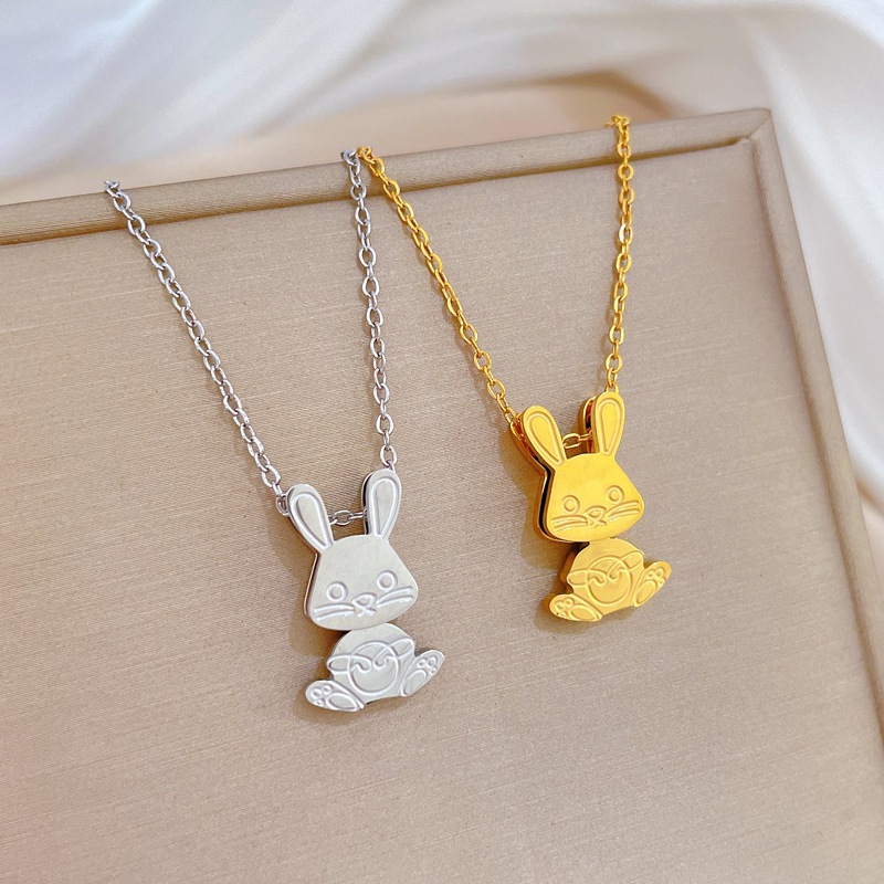 Ht สร้อยคอ สเตนเลส ทอง 18K จี้การ์ตูนกระต่ายน่ารัก เรียบง่าย ไม่จางหาย เครื่องประดับ สําหรับผู้หญิง