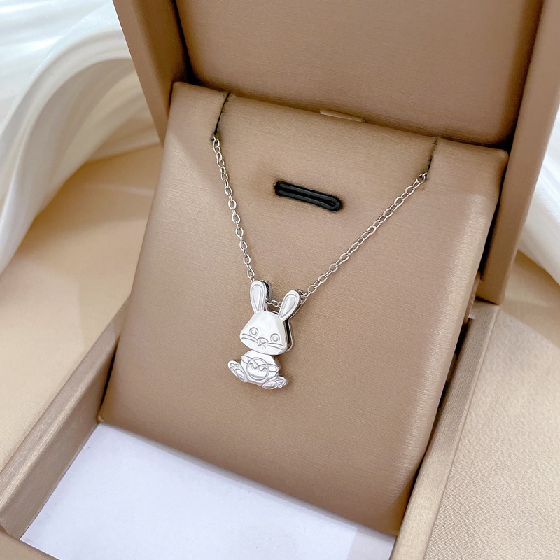 Ht สร้อยคอ สเตนเลส ทอง 18K จี้การ์ตูนกระต่ายน่ารัก เรียบง่าย ไม่จางหาย เครื่องประดับ สําหรับผู้หญิง