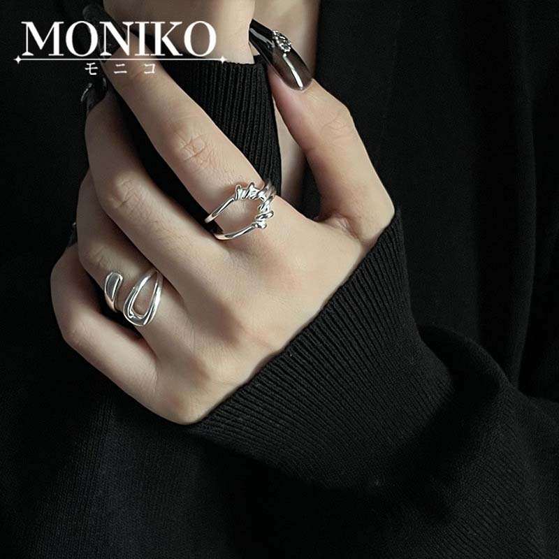 Moniko แหวนเหล็กไทเทเนียม แบบเปิด ดีไซน์ไม่ซ้ําใคร