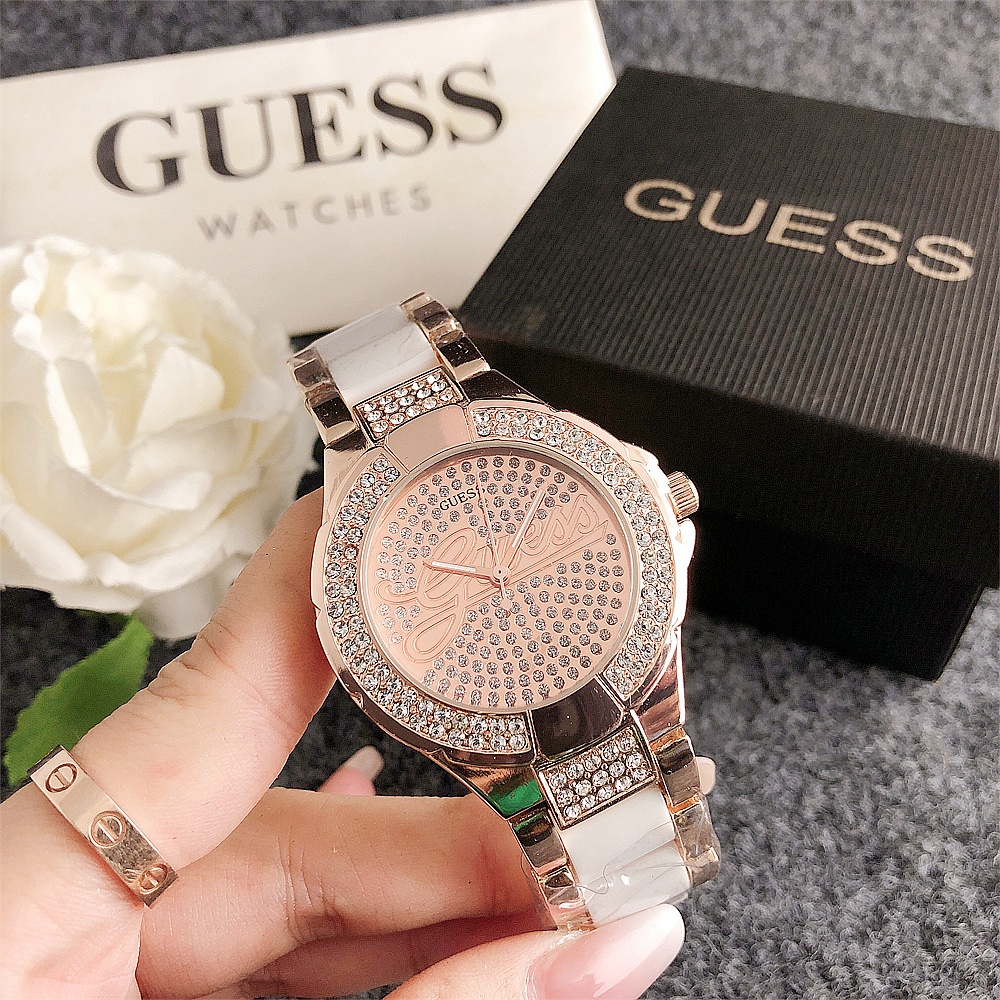Guess นาฬิกาข้อมือลําลอง สายสแตนเลส สไตล์นักธุรกิจ แฟชั่นสําหรับผู้หญิง