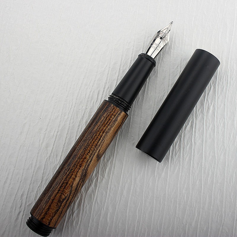 กระเป๋ามินิสีดําป่าโลหะไม้ปากกา0.5มิลลิเมตรต้นไม้เนื้อที่ยอดเยี่ยมเขียนเขียนปากกาสํานักงานธุรกิจปากกาหมึก