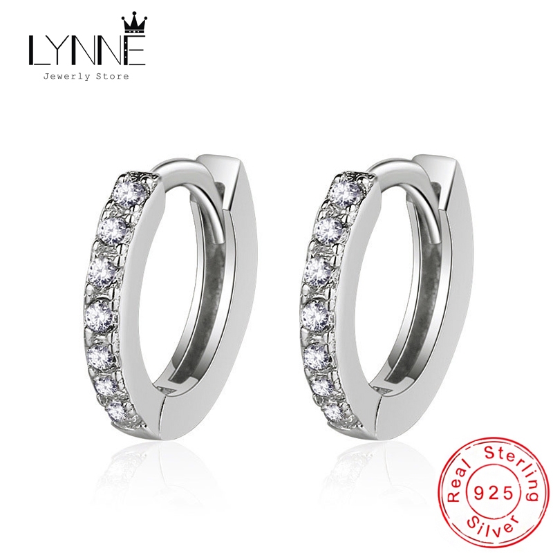 LYNNE เครื่องประดับพังค์ร็อกสาวและผู้ชายเหมาะสำหรับรอบ Rhinestone ประณีตต่างหูห่วง 14 มม. สำหรับสุภาพสตรีแฟชั่นประณีต 925 เงินสเตอร์ลิงประกายเพทาย CZ เรียบง่าย Unisex ตะขอประเภทต่างหู