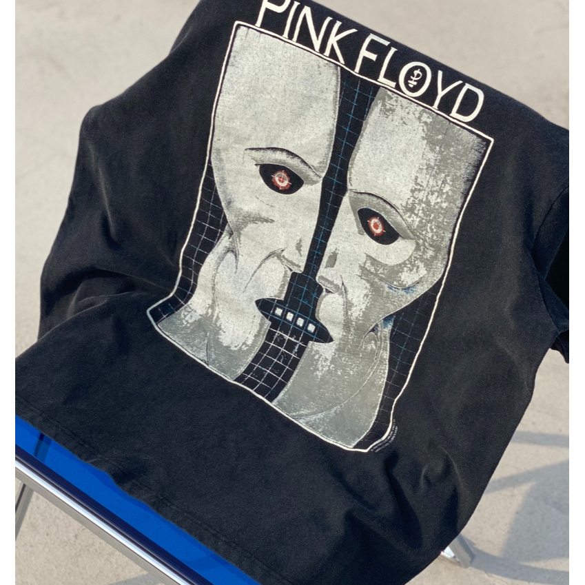 เสื้อยืดคอกลม แขนสั้น พิมพ์ลายรูปปั้นผี สีขาว สไตล์สตรีท แฟชั่นวินเทจ สําหรับผู้หญิง