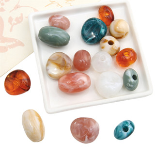 อะคริลิคสองสีทรงรูปไข่มีหลุมขนาดใหญ่ ใช้ทำสร้อยข้อมือ สร้อยค…