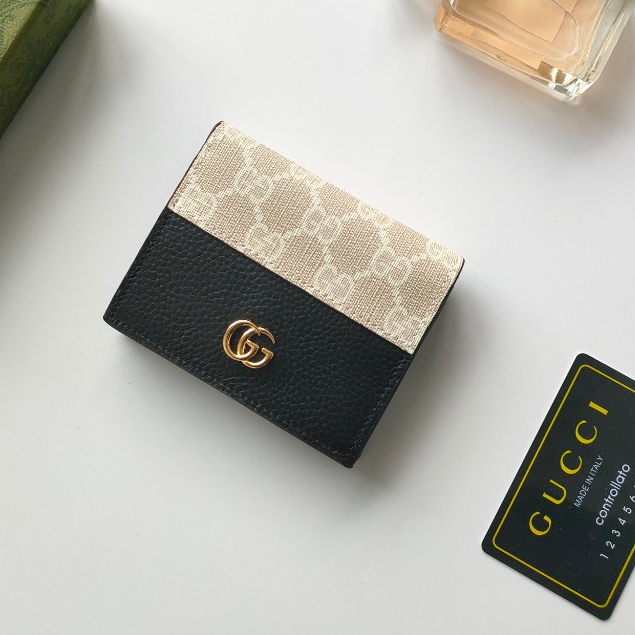 Gucci กระเป๋าสตางค์หนังแท้ 100% อเนกประสงค์ ใส่เหรียญได้ พร้อมกล่องของขวัญ