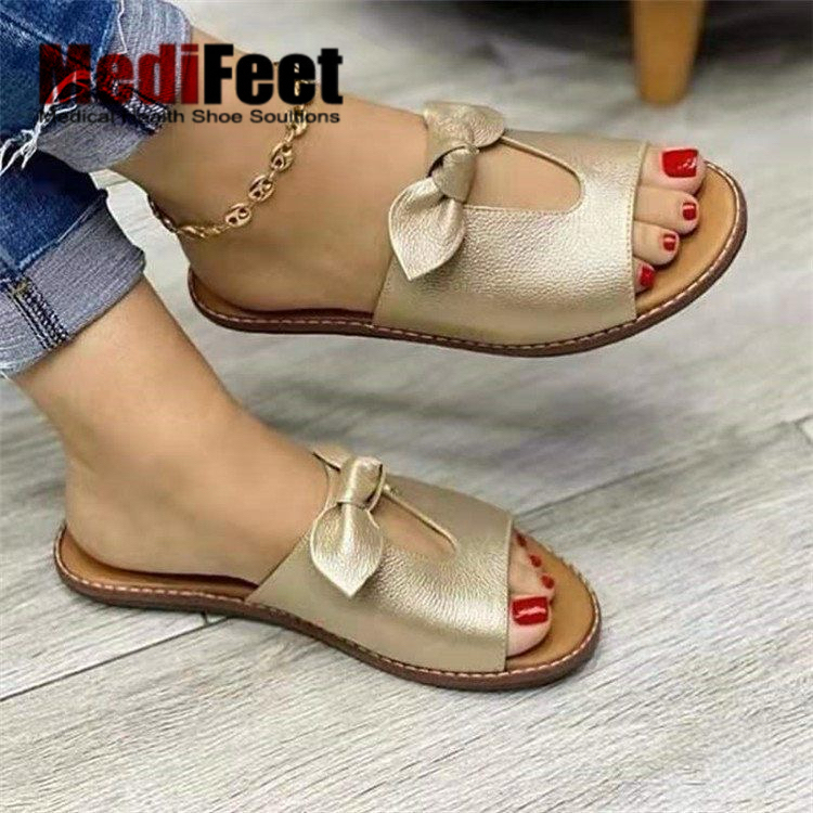 Medifeet รองเท้าแตะ ส้นแบน ประดับโบว์