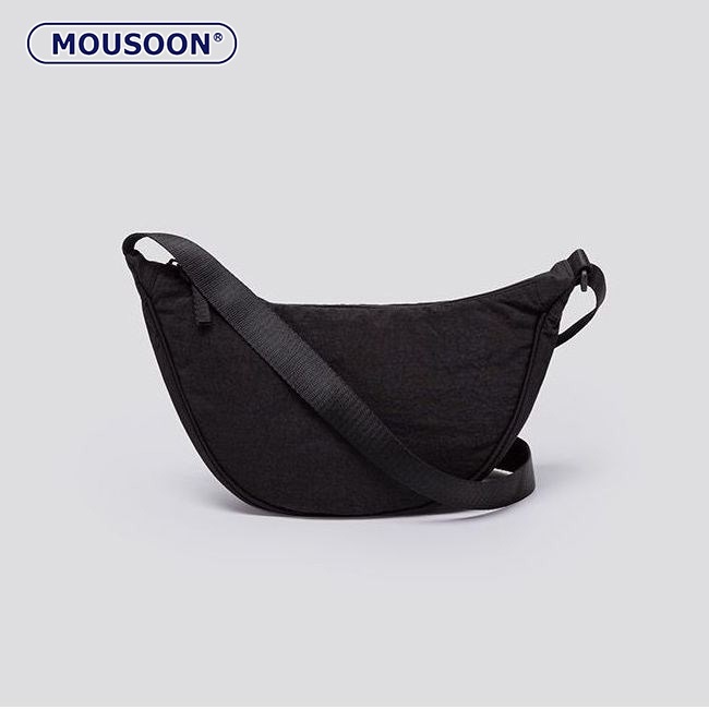 Mousoon กระเป๋าสะพายผู้ชายและผู้หญิง, กระเป๋า Messenger, ผ้าไนลอน, ขนาดเล็กและน้ําหนักเบา กระเป๋าสะพายข้างสไตล์เรียบง่าย