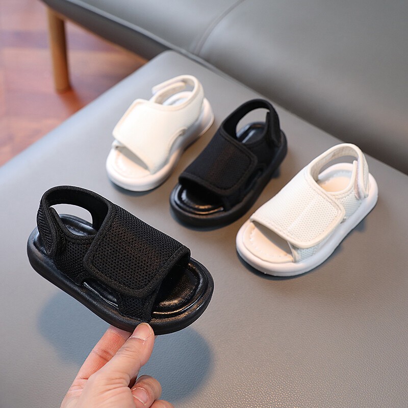 [พร้อมส่ง] รองเท้าแตะชายหาด พื้นนิ่ม ระบายอากาศ กันลื่น สําหรับเด็กผู้ชาย ผู้หญิง อายุ 1-6 ปี
