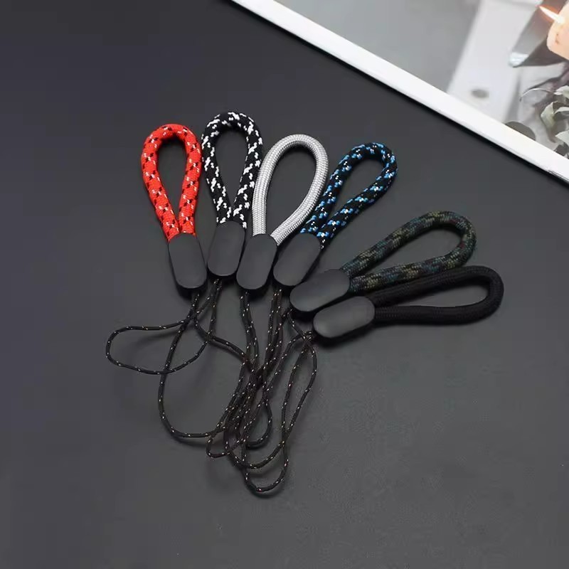 [พร้อมส่ง] สายคล้องโทรศัพท์มือถือ แบบสั้น ขนาด 12 ซม. 6 สี
