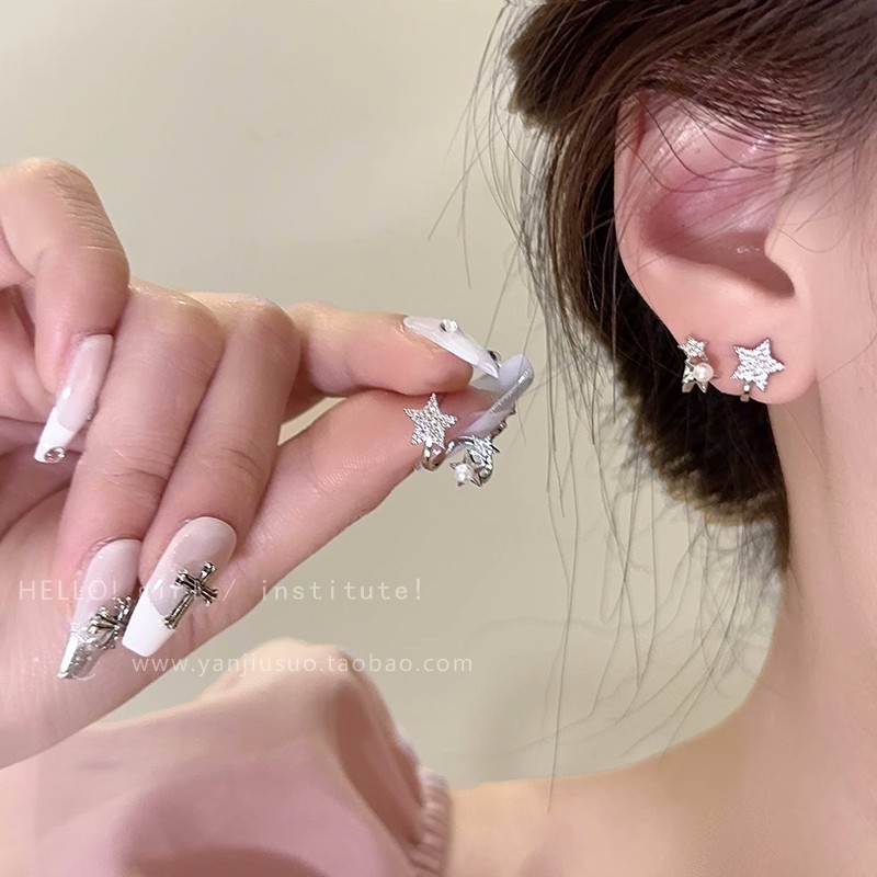 ต่างหูมุก ดาว พรีเมี่ยม เรียบง่าย ไม่ซ้ําใคร ต่างหูส่วนบุคคล ใหม่ สําหรับผู้หญิง
