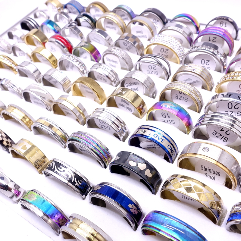 100ชิ้นแหวนสแตนเลสสําหรับผู้ชายและผู้หญิงแฟชั่นอินเทรนด์เครื่องประดับขายส่ง