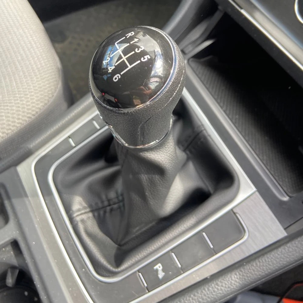 5-Speed 6-Speed Variable Speed Knob Handball เหมาะสําหรับ Public Golf 7 MK7 2013-2017 ฝาครอบป้องกันห