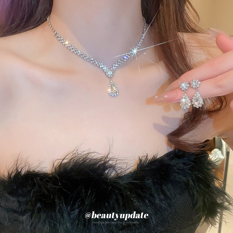 YuueSuun ชุดเครื่องประดับ สร้อยคอ ต่างหู รูปหยดน้ํา ประดับเพชรเทียม สไตล์เกาหลี สวยงาม แฟชั่นเจ้าสาว งานแต่งงาน