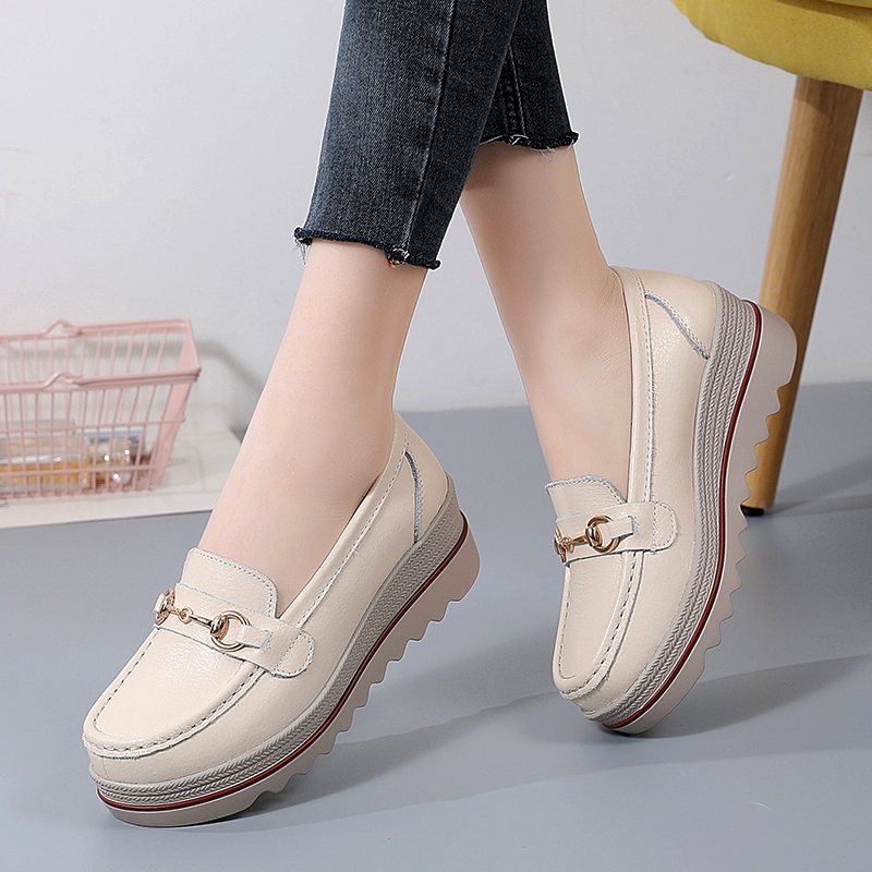 Wedges รองเท้าสําหรับสตรี หนังComfort แพลตฟอร์มรองเท้าผ้าใบ Loafers Slip บนรองเท้าสุภาพสตรี Plus ขนาด 42