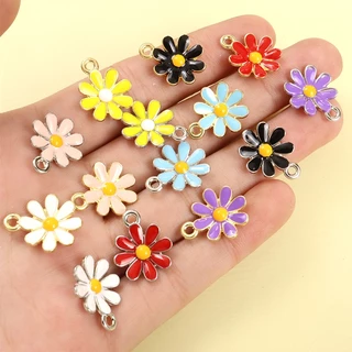 เครื่องประดับ สร้อยคอ สร้อยข้อมือ ต่างหู จี้รูปดอกเดซี่ สีสันสดใส สไตล์เกาหลี DIY จํานวน 10 ชิ้น