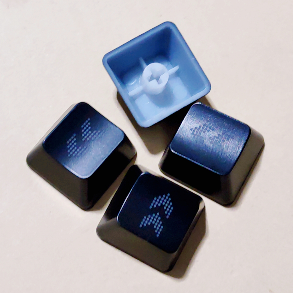 ปุ่มลูกศร ABS แบ็คไลท์ OEM ทิศทาง ปุ่มแครอท โป๊กเกอร์ เหมาะสําหรับคีย์บอร์ดเชิงกล