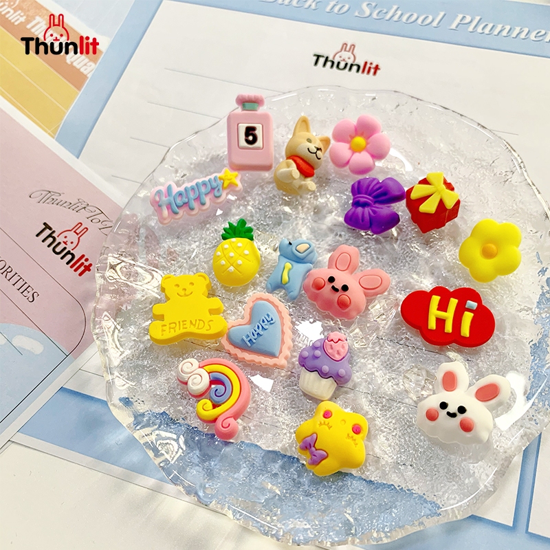 Thunlit สติกเกอร์เรซิ่น ลายการ์ตูนน่ารัก 3D สําหรับติดตกแต่งตู้เย็น แก้วน้ํา โทรศัพท์มือถือ DIY 4 ชิ้น ต่อถุง