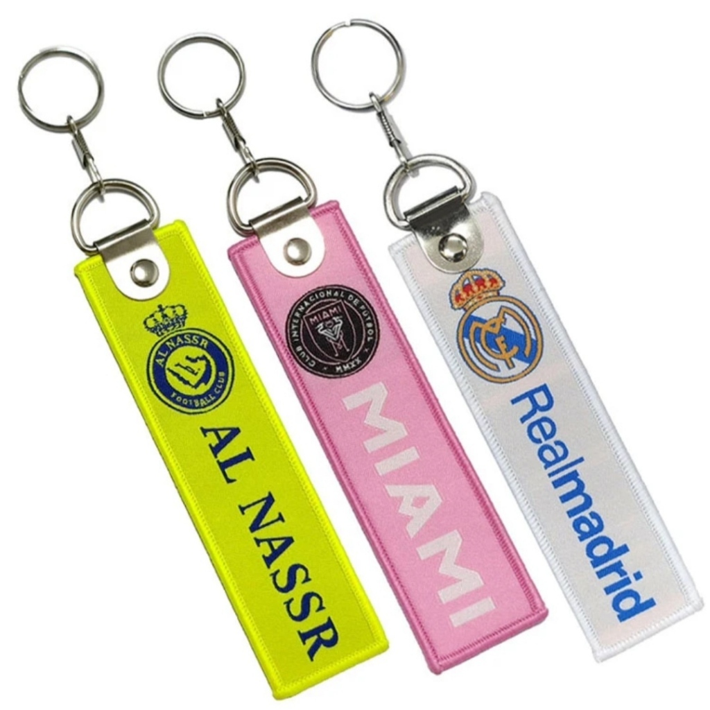 เครื่องประดับแขวนกระเป๋าเป้สะพายหลังจี้ฟุตบอลคลับ surrounding