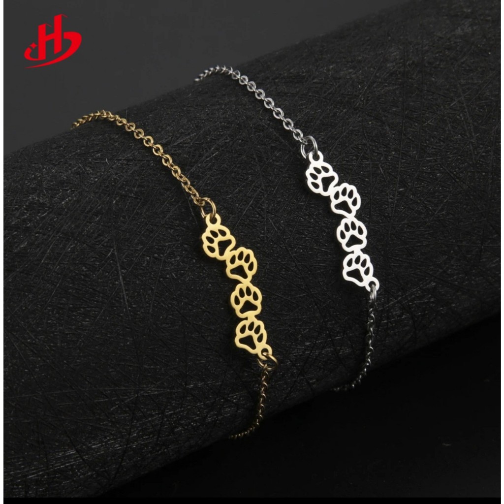 Y.H 316L กรงเล็บแมวสี่ตัว น่ารัก สีทอง 18K สร้อยข้อมือสแตนเลส