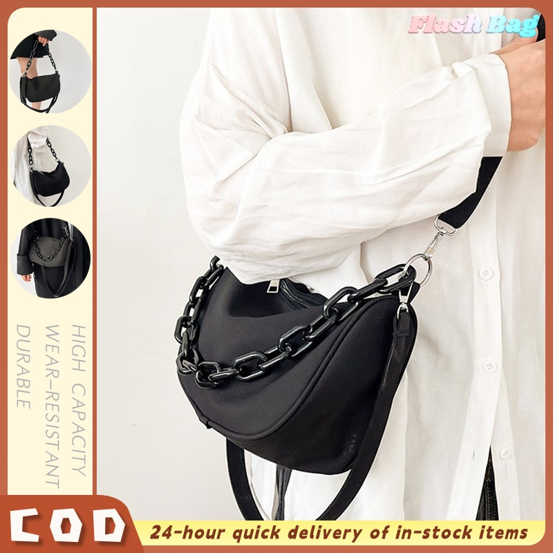 FB054 กระเป๋าสะพายสีดำกระเป๋าถือสำหรับผู้หญิงกระเป๋าไหล่เดียว