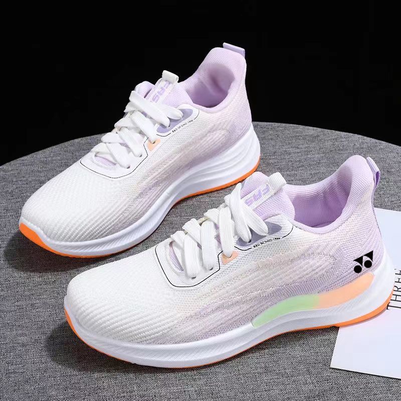 Yonex รองเท้ากีฬา รองเท้าวิ่ง แบดมินตัน ระบายอากาศ น้ําหนักเบา กันลื่น ทนต่อการสึกหรอ สําหรับผู้ชาย และผู้หญิง