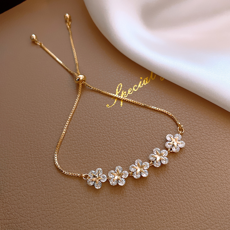 สร้อยข้อมือโซ่ ทอง 18K จี้รูปดาว ดอกไม้ห้าแฉก ขนาดเล็ก ปรับได้ เครื่องประดับ สําหรับผู้หญิง ของขวัญ
