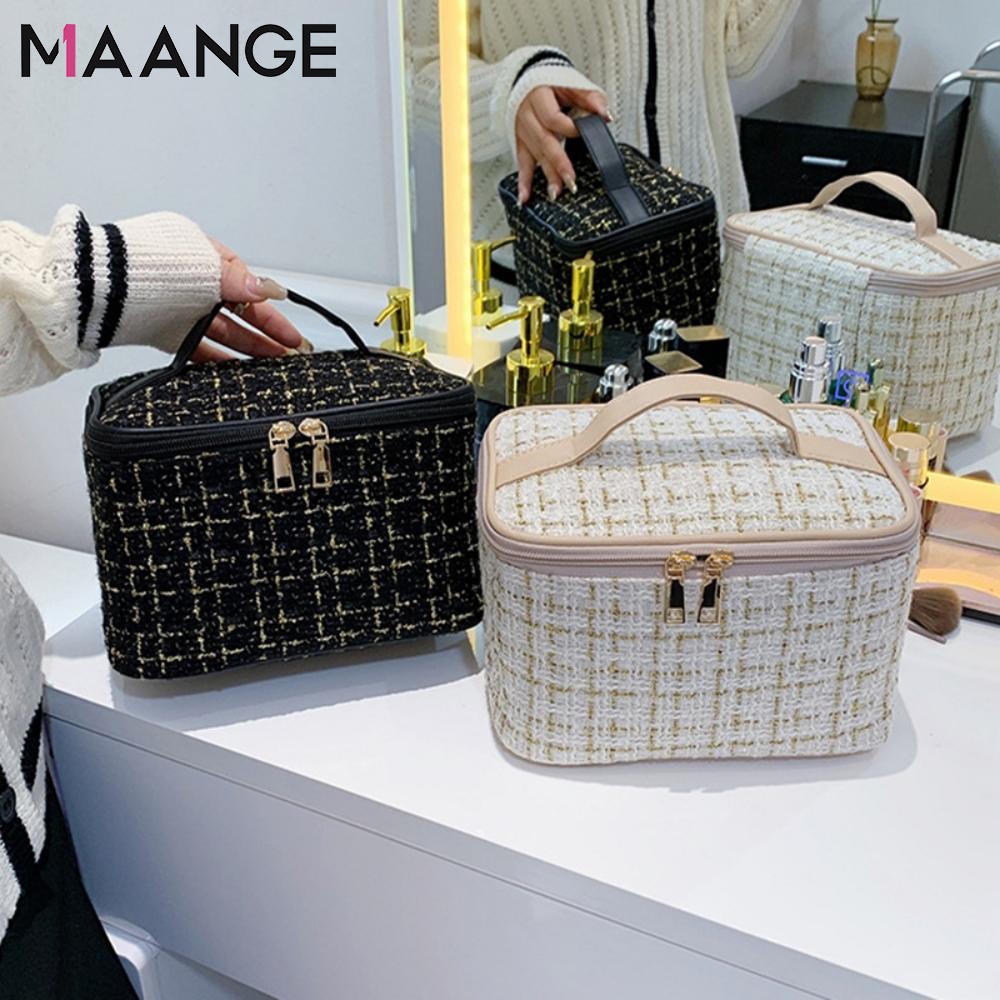 MAGEFY กระเป๋าเครื่องสำอางแฟชั่นไนลอนความจุขนาดใหญ่สำหรับเครื่องสำอางและผลิตภัณฑ์ดูแลผิว 9456