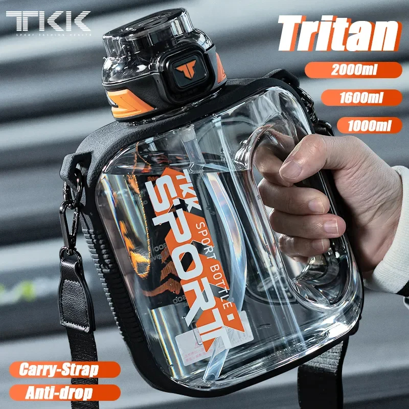 Tkk กาต ้ มน ้ ํากีฬาความจุขนาดใหญ ่ 1L/1.6L/2L ขวดพร ้ อมฟางและสายสะพาย BPA ฟรีกาต ้ มน ้ ํากลางแจ ้ งทนความร ้ อนเหยือกยิม
