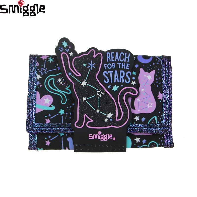 SMIGGLE ออสเตรเลีย ลักลอบ ต้นฉบับ เด็กกระเป๋าสตางค์สาวคลัทช์ น่ารัก สีดํา เต็มไปด้วยดวงดาว แมว เด็กน่ารักผู้ถือบัตรสามพับกระเป๋าเงินเหรียญ