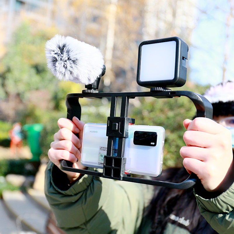 Sanyk 4 in 1 Cage Stabilizer Vlogging Live Broadcast LED Selfie Light สมาร์ทโฟน Video Rig ชุดไมโครโฟน
